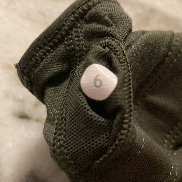 Lululemon cool to street bra 6 - Picture 9 of 9